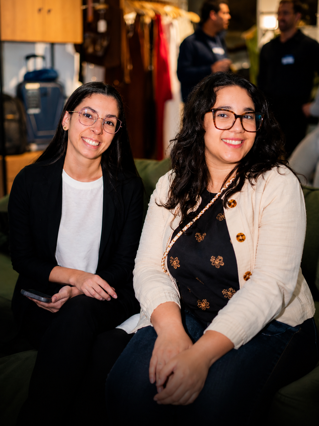 As duas fundadoras da Amarella Creative juntas